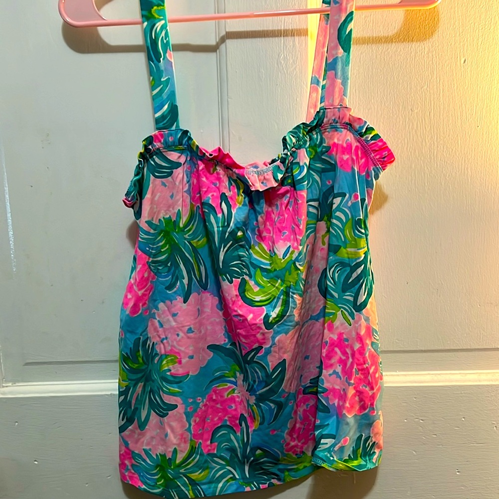 Lilly Pulitzer top M